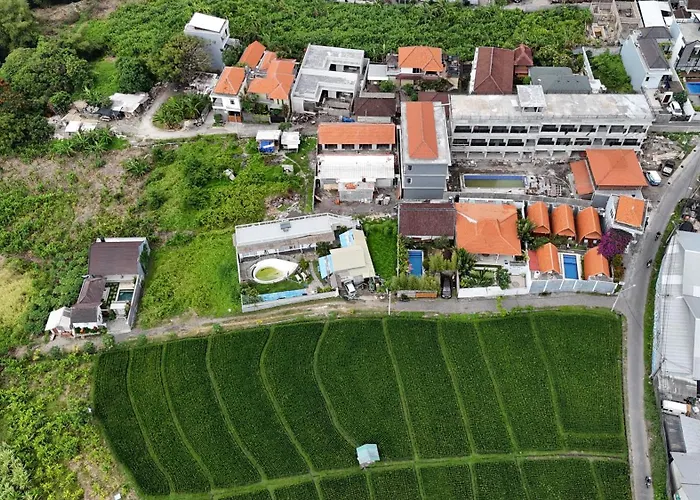Youlas Villa